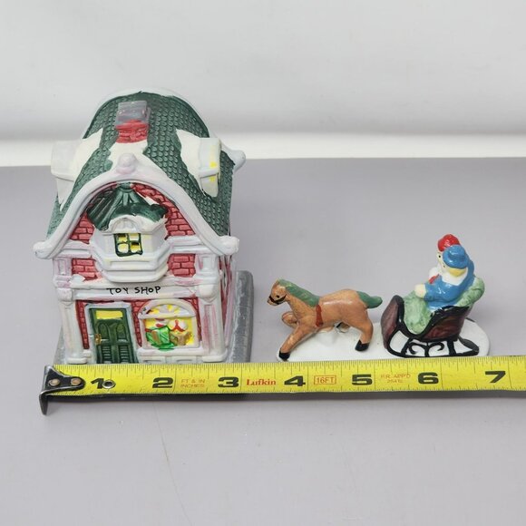 Vintage Christmas Village‎ Toy Shop & Santa Sleigh Figurines Holiday - Picture 9 of 11